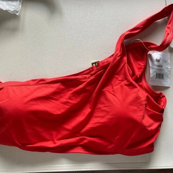 New! Andie Swim Red Wynwood One Shoulder Bikini Top - Picture 2 of 4